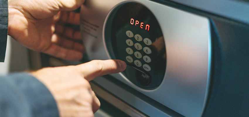 Cash Safe Openers in Coconut Creek, Florida