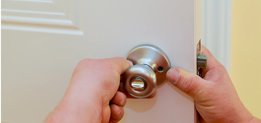 After-hours Locksmith For Lock And Key Installation in Coconut Creek, FL